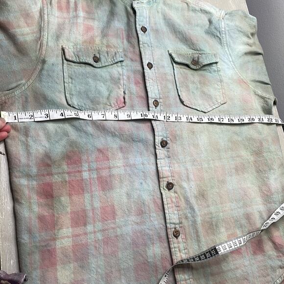 Reworked/upcycled flannel shirt - Picture 9 of 9